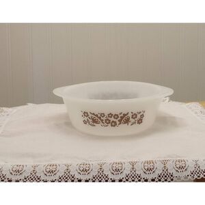 Vintage Glasbake 2 quart casserole / baking dish floral Brown pattern JS 810-77